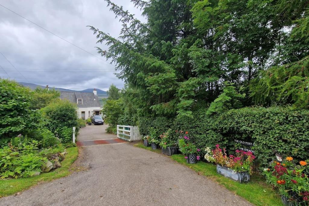 The Steading In Scenic Rosehall, *